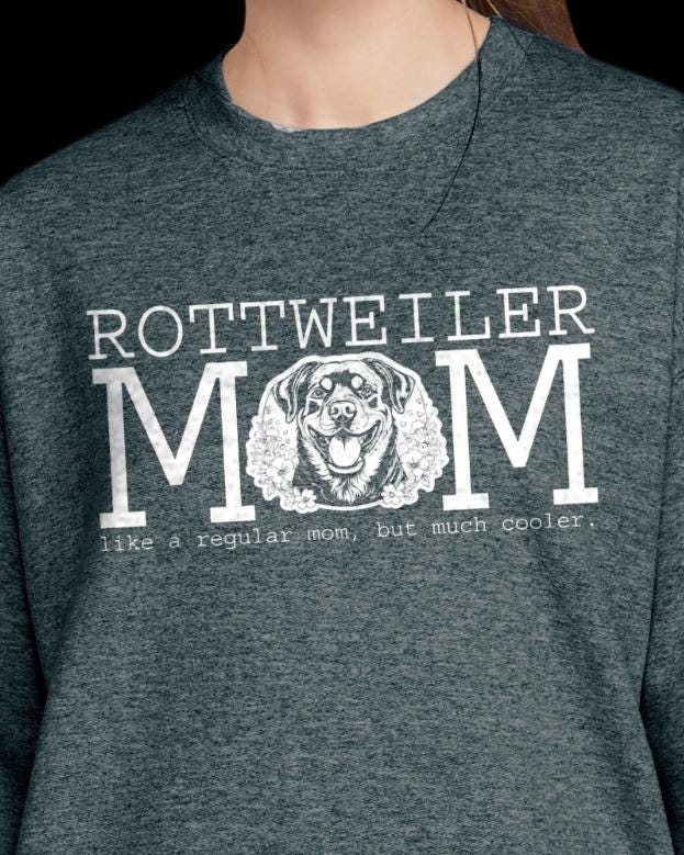 Cooler Rottie Mom White Graphic Crewneck Sweatshirt