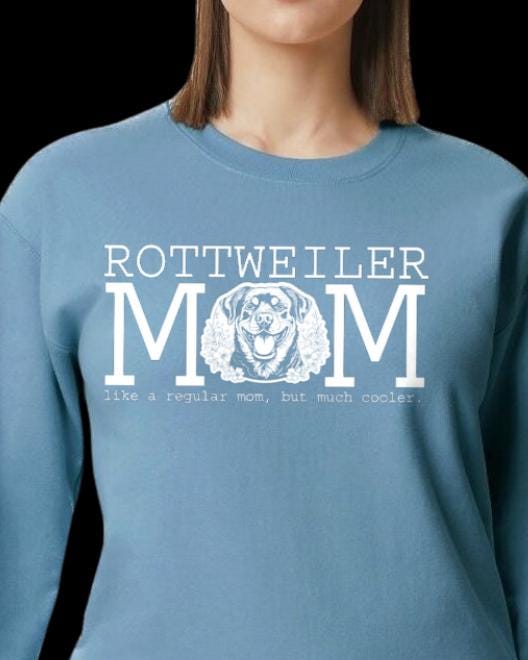 Cooler Rottie Mom White Graphic Crewneck Sweatshirt