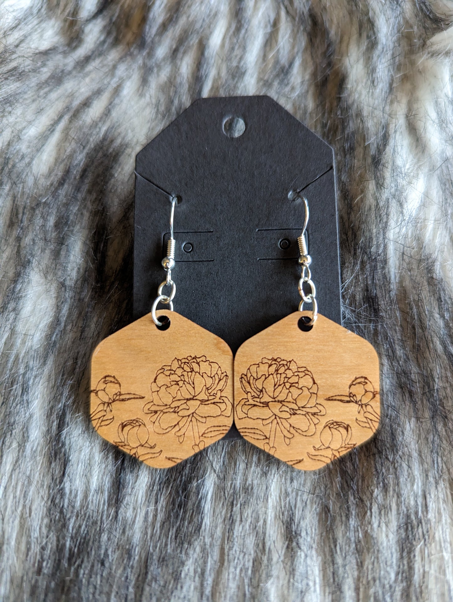 Cherry Wood Peonie Dangle Earrings