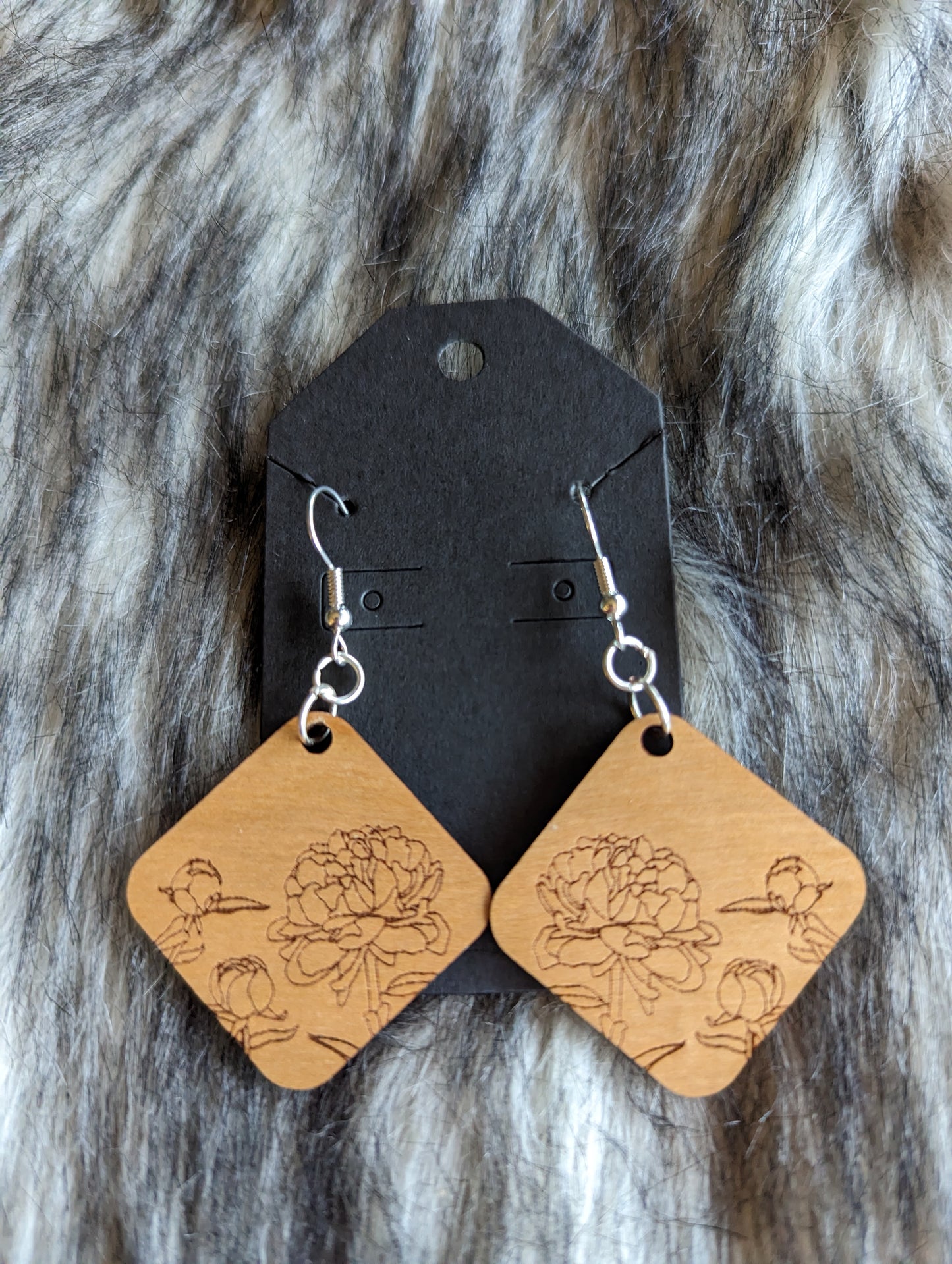 Cherry Wood Peonie Dangle Earrings